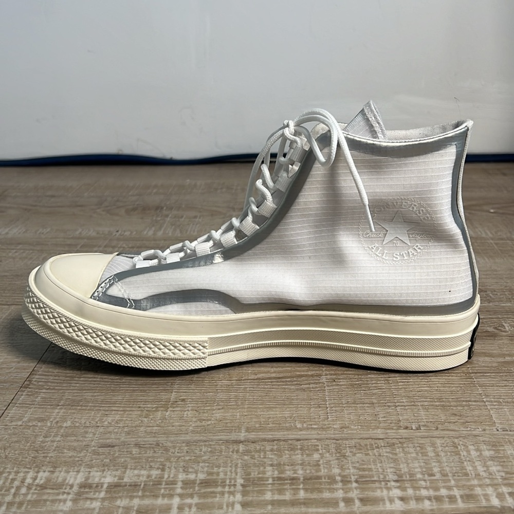 Reflective Converse - image 5